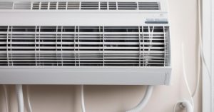 Pojemnik na skropliny z klimatyzacji – Jak wybrać i zainstalować poprawnie?